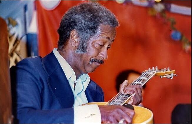 Freddy Green à la Grande Parade 1976 — © Gérard Demonchy / Riviera Jazz Club