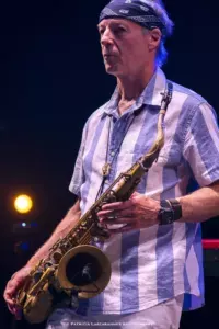 Marcus Miller — Jazz à Juan 2026 — photo 6 — Jazz à Juan — Pinède Gould, Juan-les-Pins — 12 juillet 2026 — photographie de rivierajazzclub