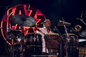 Marcus Miller — Jazz à Juan 2026 — photo 9 — Jazz à Juan — Pinède Gould, Juan-les-Pins — 12 juillet 2026 — photographie de rivierajazzclub